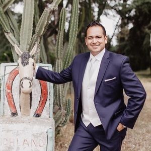 Meet your Posher, Armando